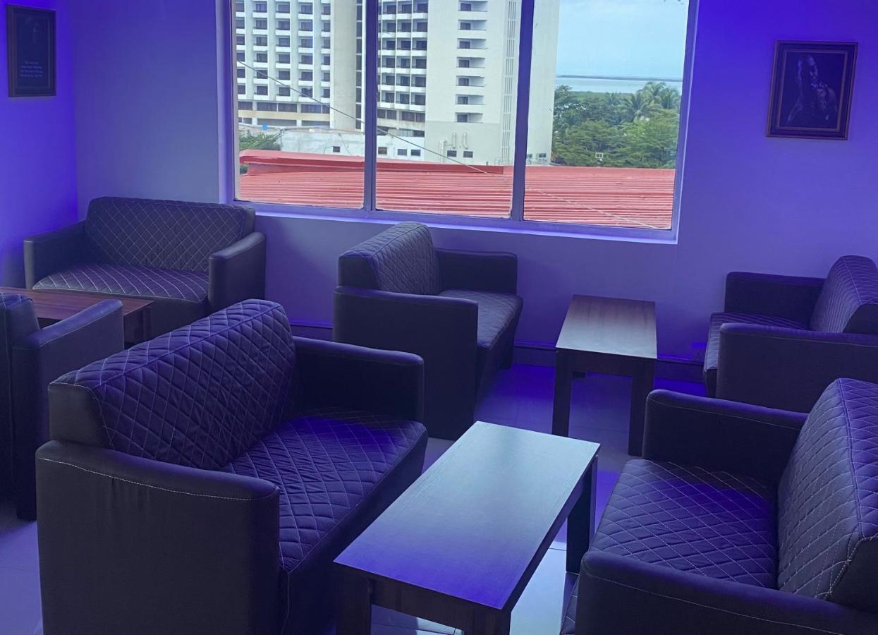 Posh Hotel And Suites Victoria Island Lagos Extérieur photo