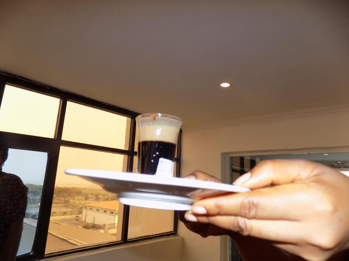Posh Hotel And Suites Victoria Island Lagos Extérieur photo