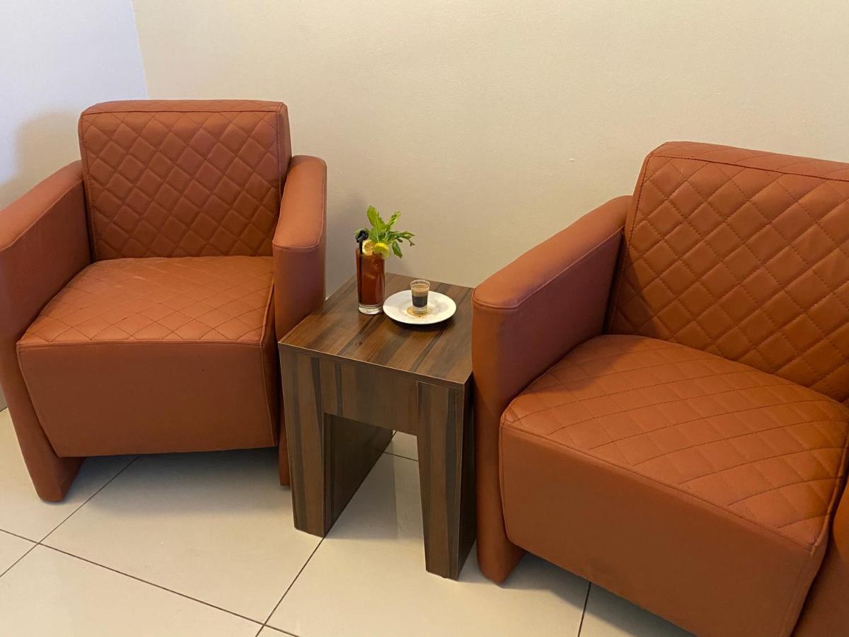 Posh Hotel And Suites Victoria Island Lagos Extérieur photo